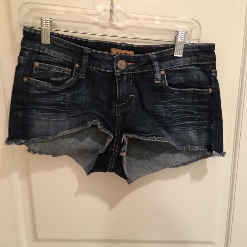 cute denim shorts.